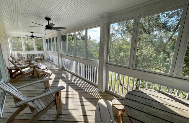 Jetts House: Dog friendly home in private location
