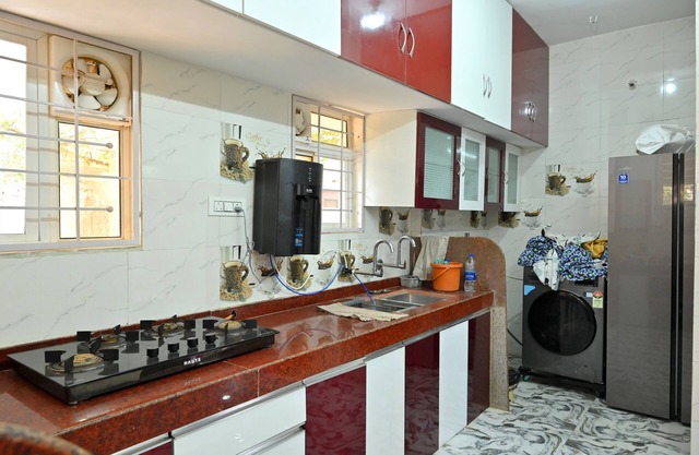 Jeweler's Box close to Pune international airport