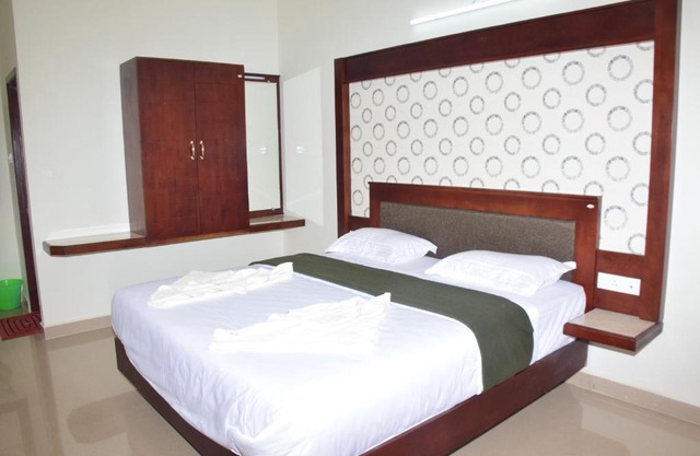 JEYAM PALACE Homestay