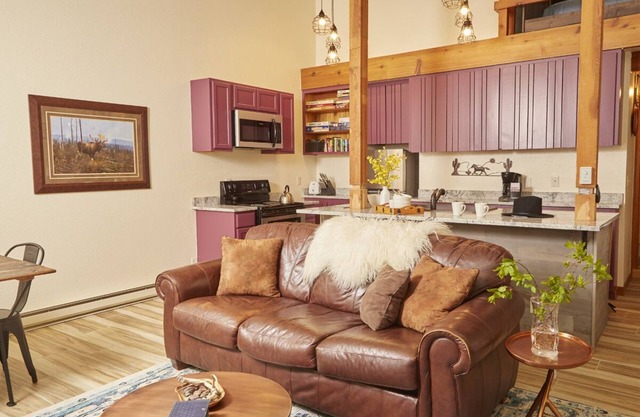2. 5 BD / 2BA Indian Paint Brush 1122: 2. 5 condos BR / 2 BA à Wilson, pour 5 personnes