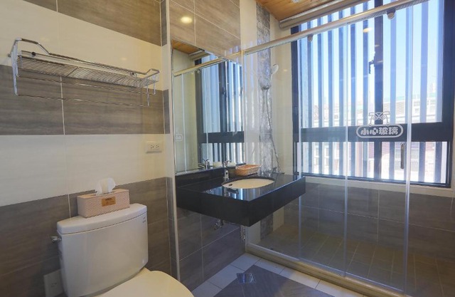 Jinqiao B&B