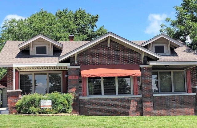JJ'S PLACE-YOUR "PIONEER WOMAN" HEADQUARTERS