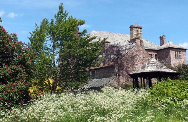 Johnby Hall