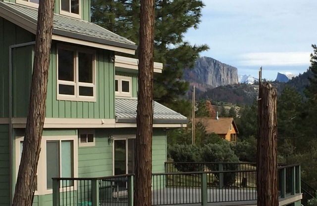 Johnson Family Yosemite Cabin - Idéalement situé à l'intérieur du parc national