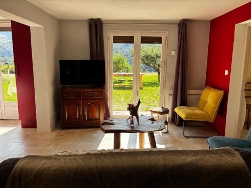 Joli appartement avec superbe extérieur