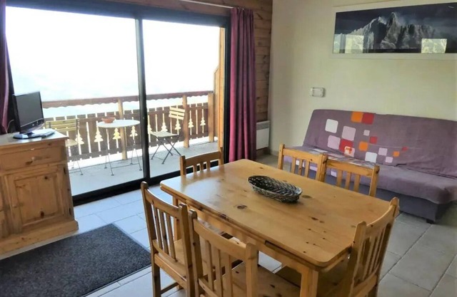 Vue magnifique dans ce T3 de 6 couchages a Réallon