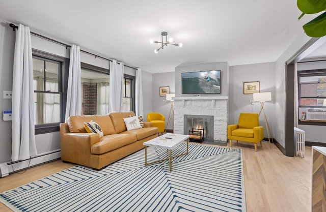 Joy1: Work Friendly & Near Downtown