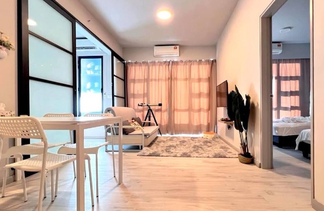 JQ Angel Homesay Jesselton Quey Seaview 6pax