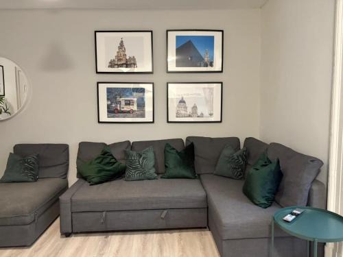 Jude's Place 02