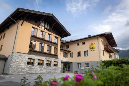 JUFA Hotel Kaprun - Summercard included