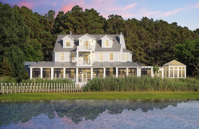 June's Retreat - Waterfront; Boat dock!