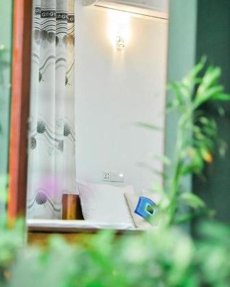 Jungle Edge Cottage