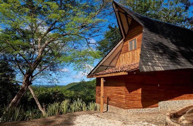 Jungle House - Chalet naturel avec vue sur l'océan