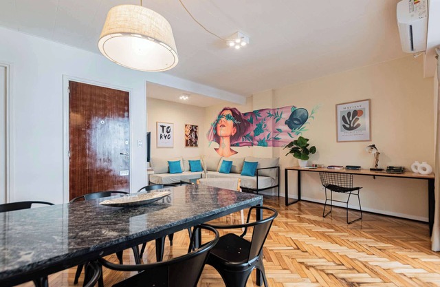 Fliphaus + Junin 1200 - 2 Bd in Recoleta