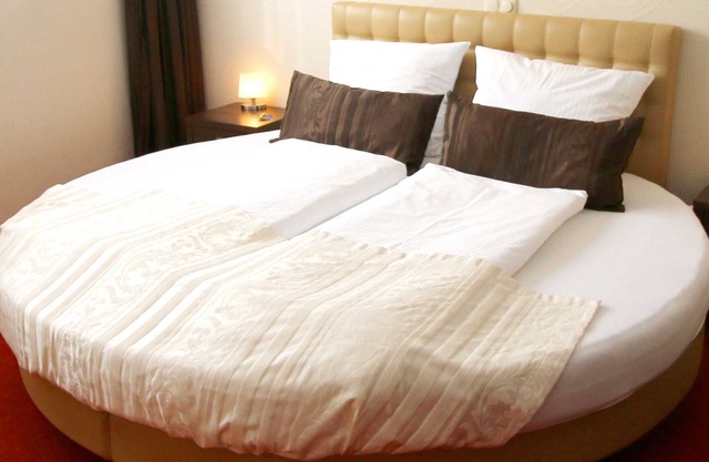 Suite Junior avec baignoire - Home Hotel