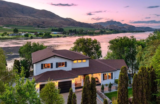 Juniper Hill Columbia River w/Beach & New Swim Spa