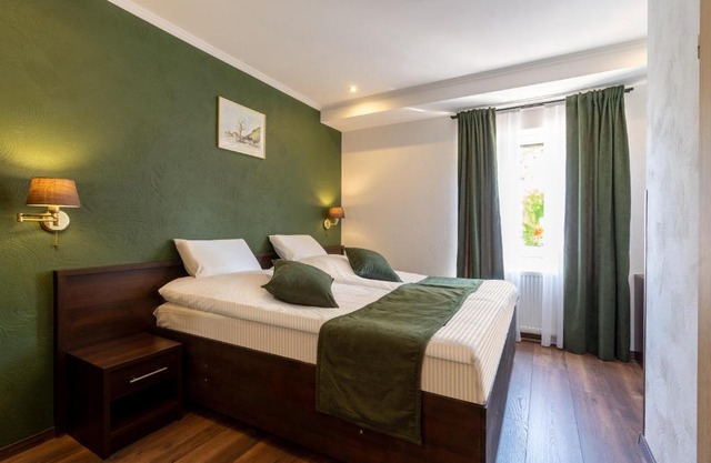 Jupa's Hotel