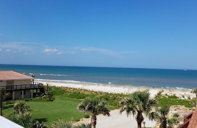 Just Beachy A Luxury Retreat Sleeps 12 3 Levels with Elevator- Perfect for 1-3 Families Travelin