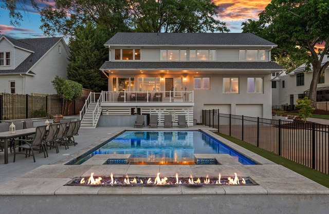 Just Coasting - Relaxing Lakeside Retreat on Lake Norman