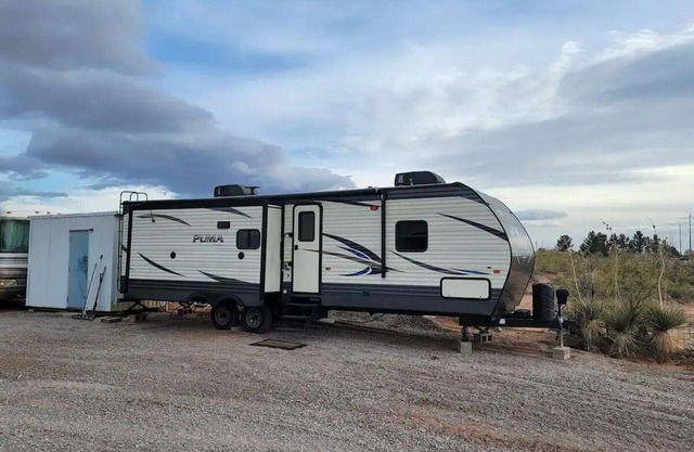 Just off 70, secluded Camper.