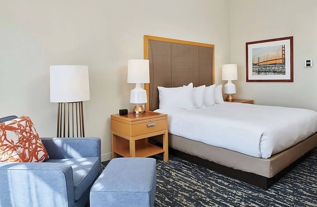 Just What You Were Looking For! Pets Allowed, Bike Rental, Near Coit Tower!