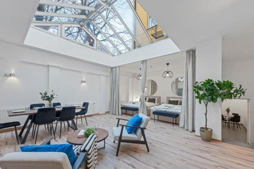 K22 Smart Rooms