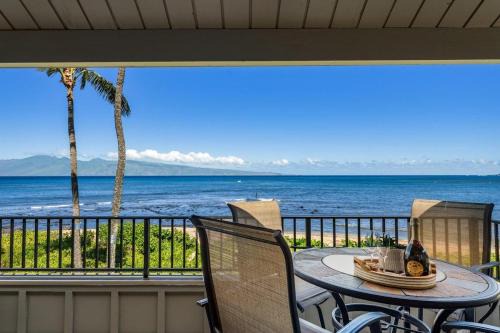Kahana Village 33 · KHV 33 Oceanfront 2BD Villa Spectacular Ocea