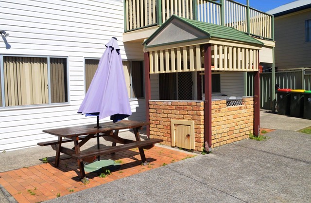 Kalinda @ Crescent Head