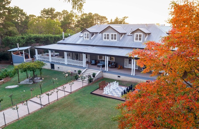 Kalinya Estate - Homestead & Lodge -26 pp max.