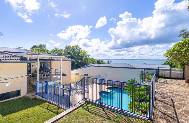 'Kallaroo', 3 Kallaroo Street- grande maison avec vue, piscine, WIFI et climatisation