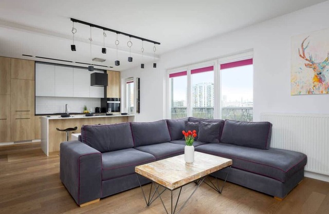 Kapelanów Armii Krajowej 3 | Modern Apartment