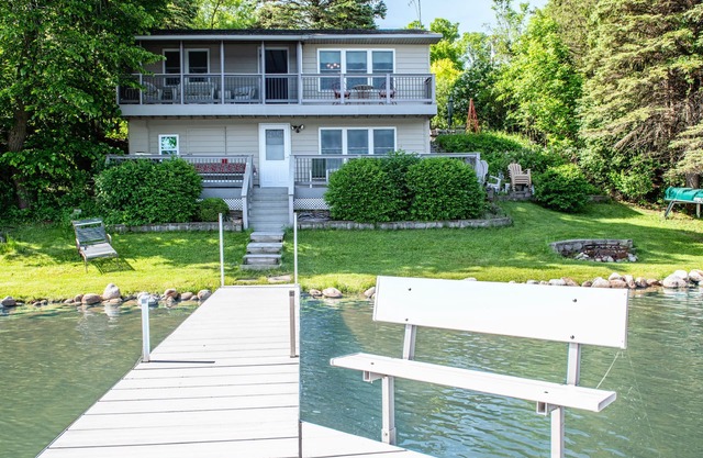 Karen’s Kottage - Lake John Cutie on the Bay! NOUVEAU - maintenant avec Wi-Fi !!!
