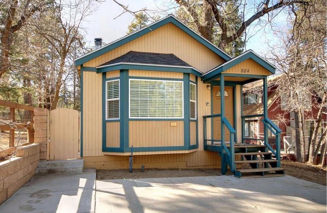 Karin's Cottage - Close to Bear Mountain and Snow Summit