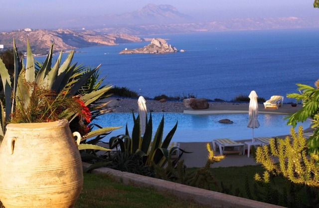 Kefalosbay Residence appartement RDC piscine & panorama sur la baie de Kefalos