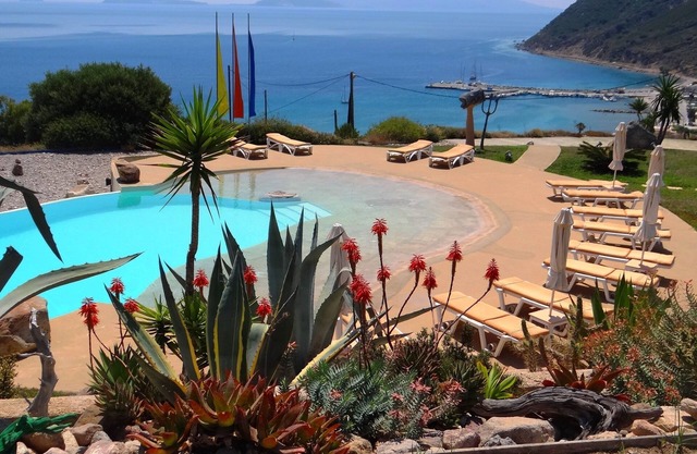 Kefalosbay Residence appart R.D.C. & piscine & panorama sur la baie de Kefalos