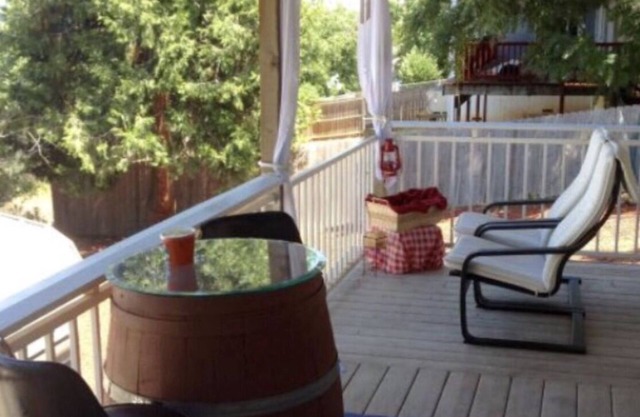 Kelseyville Riviera Beautiful "Lake View Home avec terrasse, barbecue, pêche, piscine