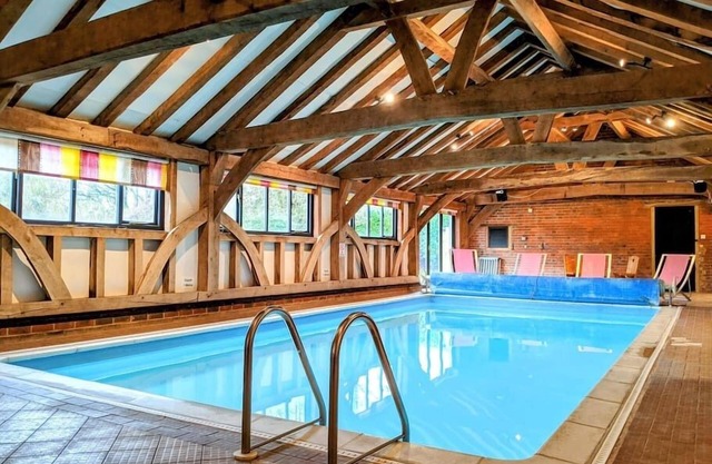 Charmant et cosy ~ Cottage anglais avec piscine chauffée