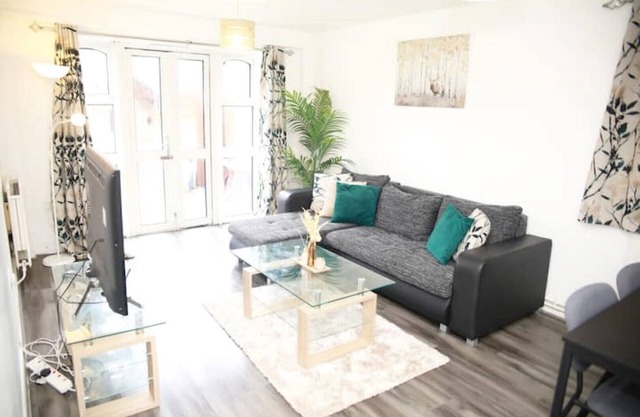 Kenton Cozy Apartment
