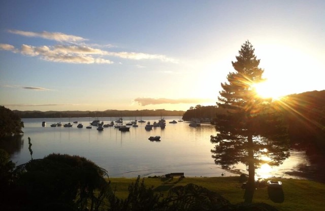 Kerikeri, Baie des Îles - Grande maison côtière dans une baie privée avec accès à la plage