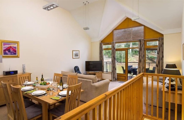 KESWICK BRIDGE HELVELLYN 25, family friendly in Keswick