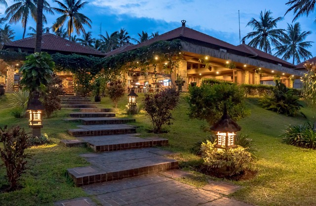 Ketapang Indah Hotel