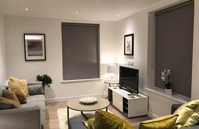 Kew Bridge Apartments