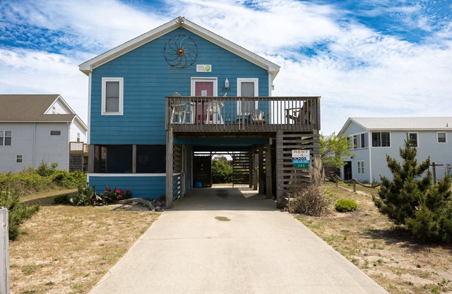 OCEANSIDE BEACH COTTAGE AVEC ACCÈS DIRECT À LA PLAGE ET DE GRANDES VUES- ANIMAUX DOMESTIQUES!