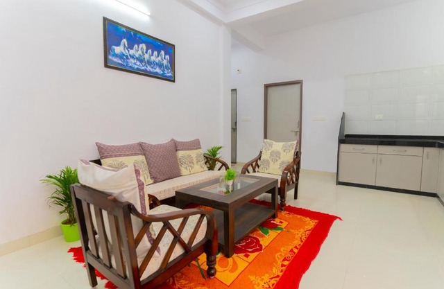 Khakhri House Beautiful 2BHK Apartment—AC