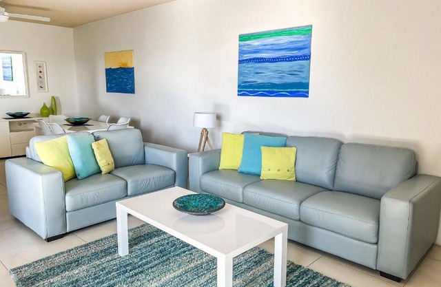 Kiah 8, 53 Victoria Parade - Stunning water views, Wifi & Air Con