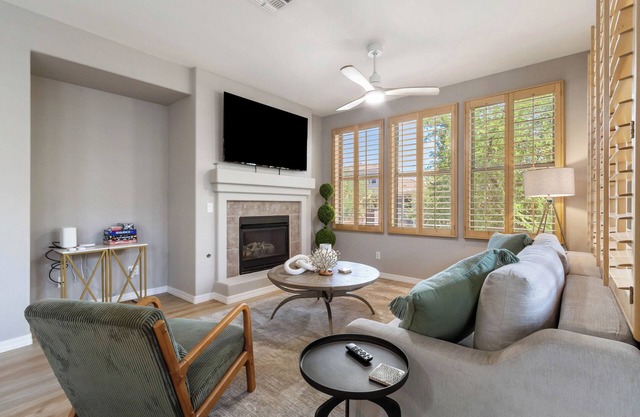 Kierland Condo w/ Community Amenities + Close to Dining and Shopping!