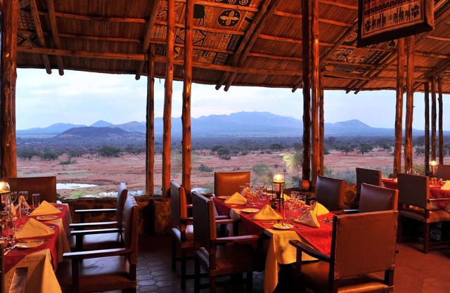 Kilaguni Serena Safari Lodge