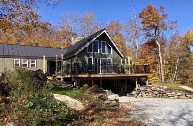 Killington , Pico , summer Vacation retreat w Air conditioned . Top notch !