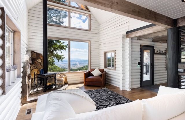 *New Listing* Kimball Canyon Gold | Incredible & authentic mountain cabin experi