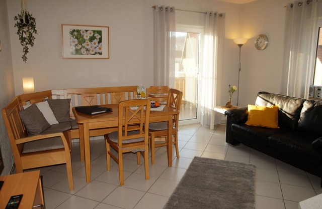 Convient aux enfants Appartement (53qm) près du lac